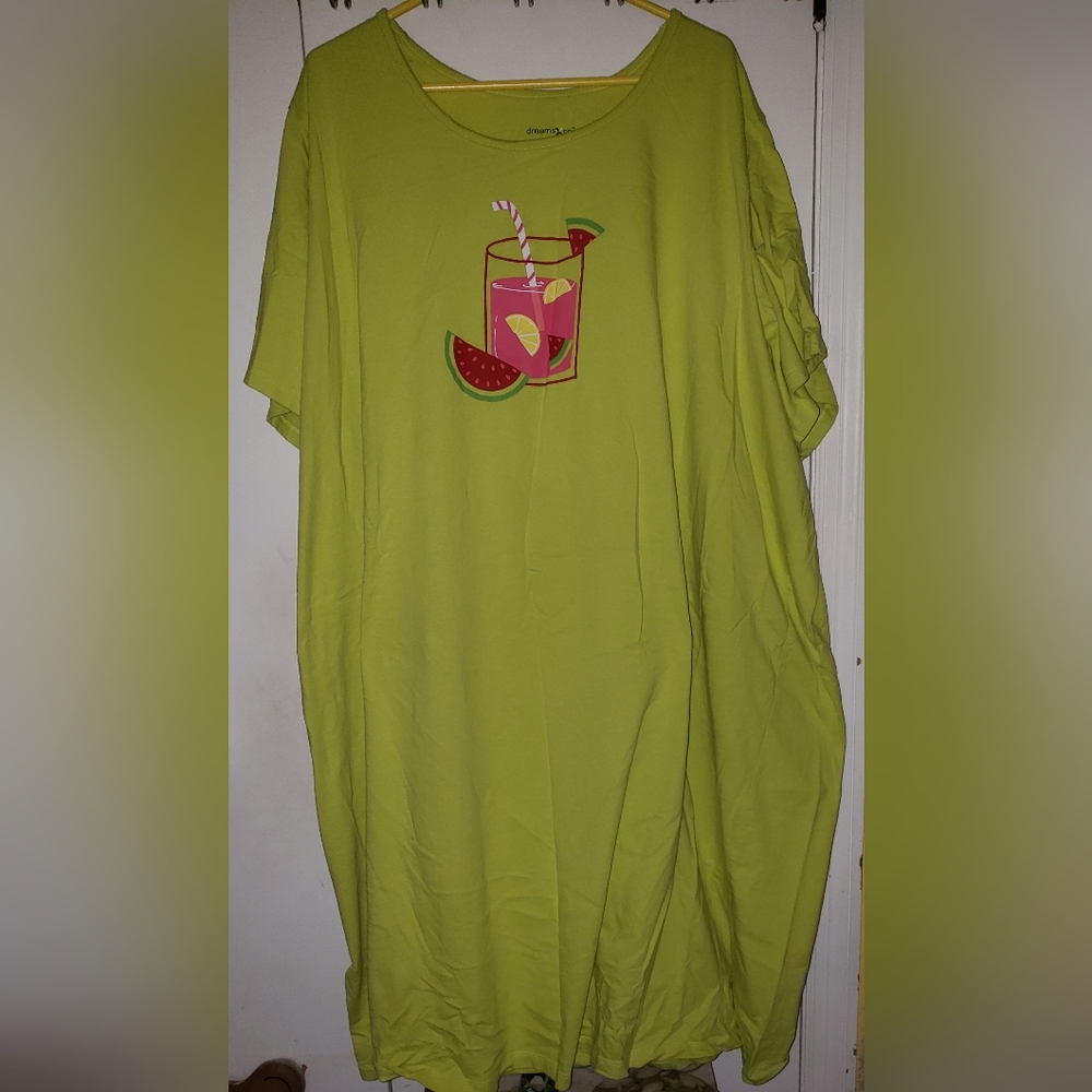 Dreams & Co short sleeve sleep shirt 5x/6x